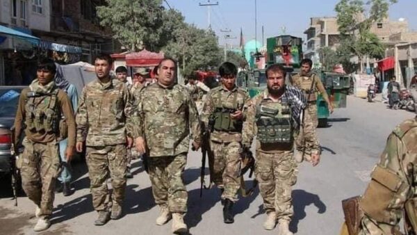 Afghan army 'driving out' Taliban in western city, say reports