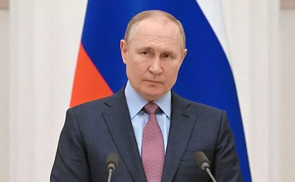 Vladimir Putin's dare with torpedoes that may cause 'nuclear swells’