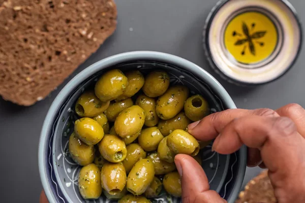 Nature's Green Gems: Uncovering the Health Benefits and Side Effects of Olives 