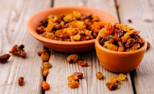 Raisins: The Natural Snack for Safe and Effective Weight Gain