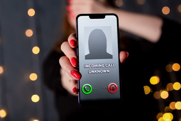 1315614532 Who Called Me in UK: Decoding the 0131 Area Code Mystery